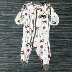 ❤︎2/$15❤︎ Tuffy Sleeper